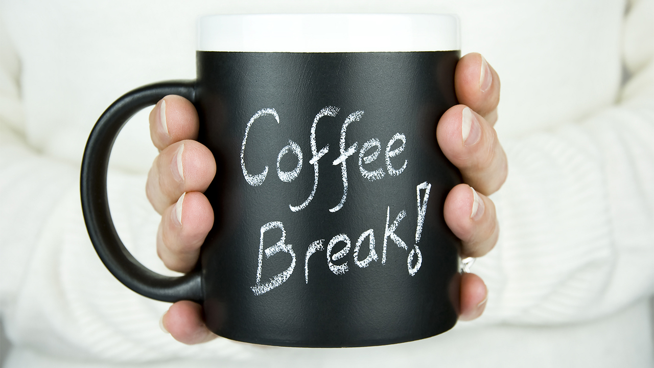 Eine Kaffeepause mit Folgen: Gekündigt wegen Arbeitszeitbetrug